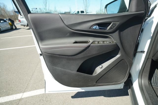 Used 2023 Chevrolet Equinox RS image 14
