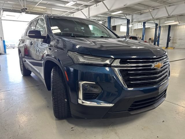 Used 2023 Chevrolet Traverse LT FWD image 35