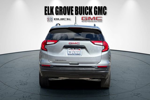 Used 2023 GMC Terrain SLT w/ Elevation Edition FWD image 5