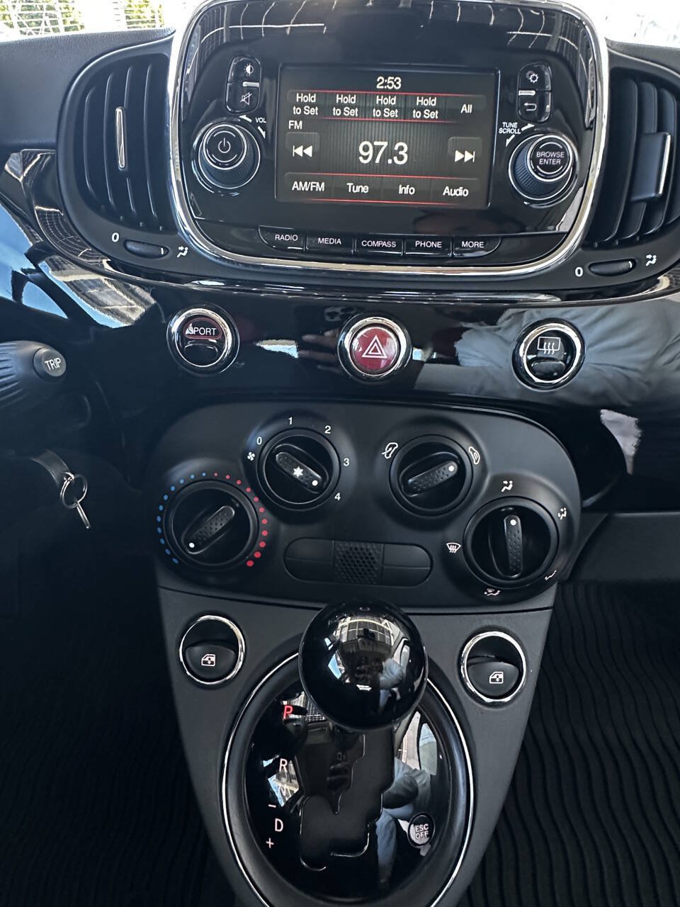 Used 2017 FIAT 500 Pop FWD image 22