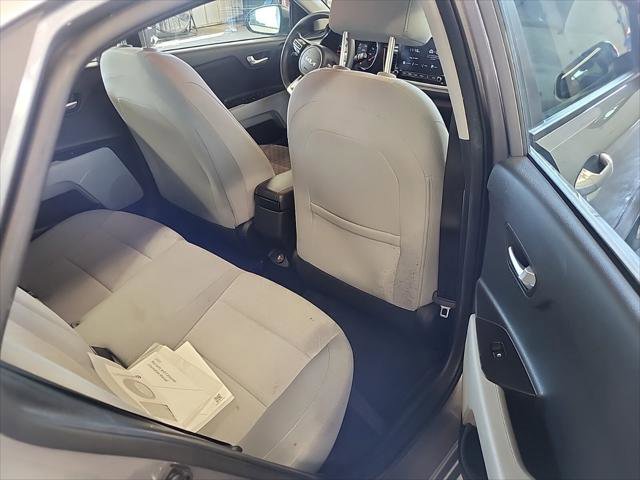 Used 2023 Kia Rio S FWD image 14