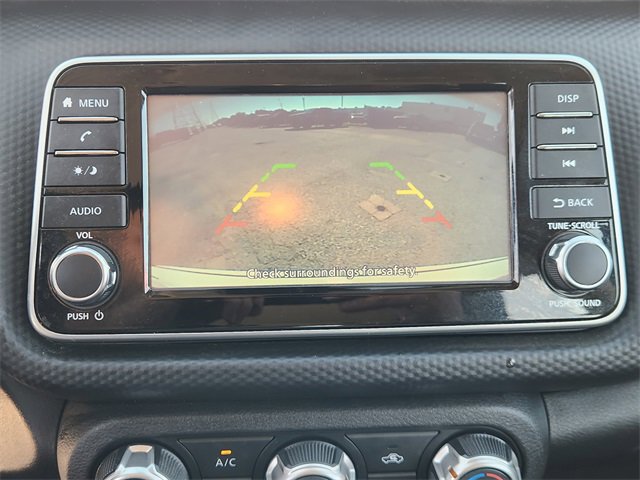 Used 2022 Nissan Kicks S image 17