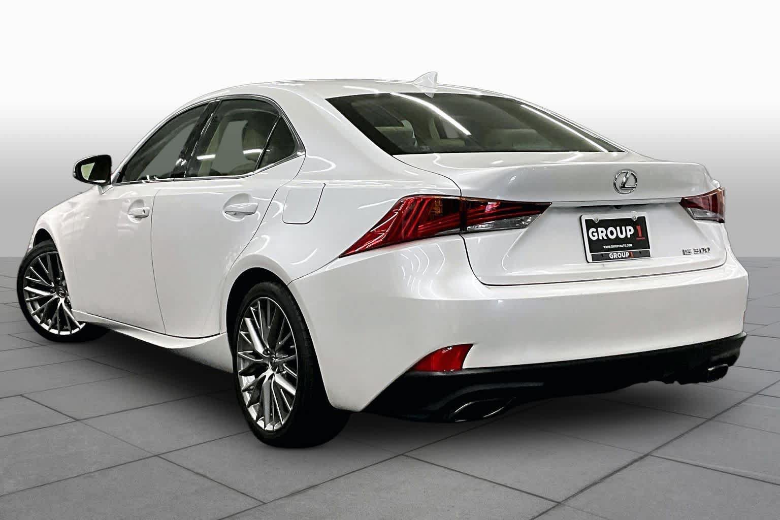 Used 2018 Lexus IS 300 w/ Accessory Package 2 RWD image 11