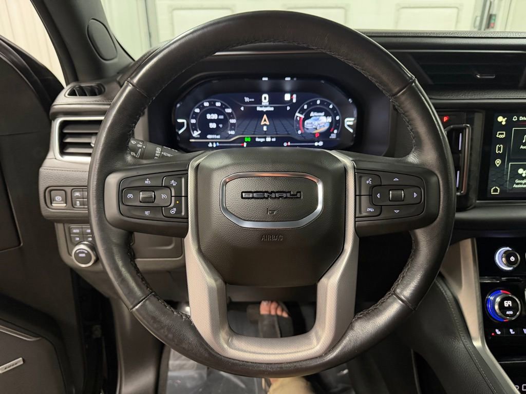 Certified 2022 GMC Yukon XL Denali AWD/4WD image 45