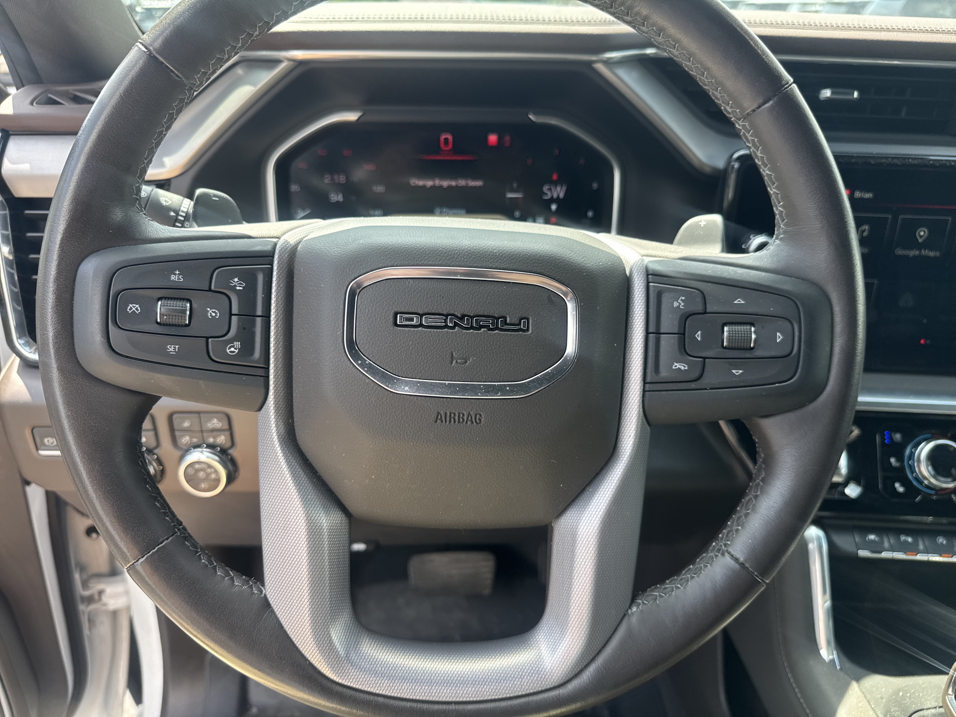Used 2022 GMC Sierra 1500 Denali AWD/4WD image 17