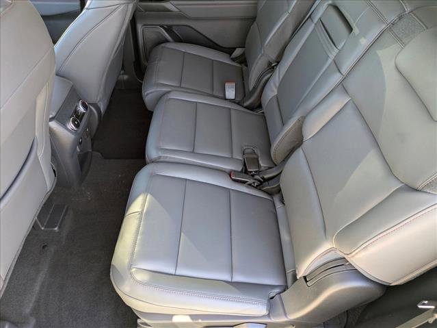 New 2026 Ford Explorer Active w/ Active Comfort Package AWD/4WD image 16