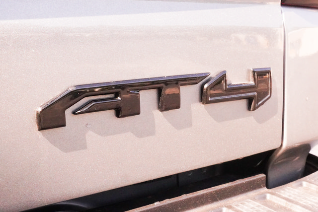 Used 2023 GMC Sierra 1500 AT4 w/ AT4 Premium Package AWD/4WD image 43