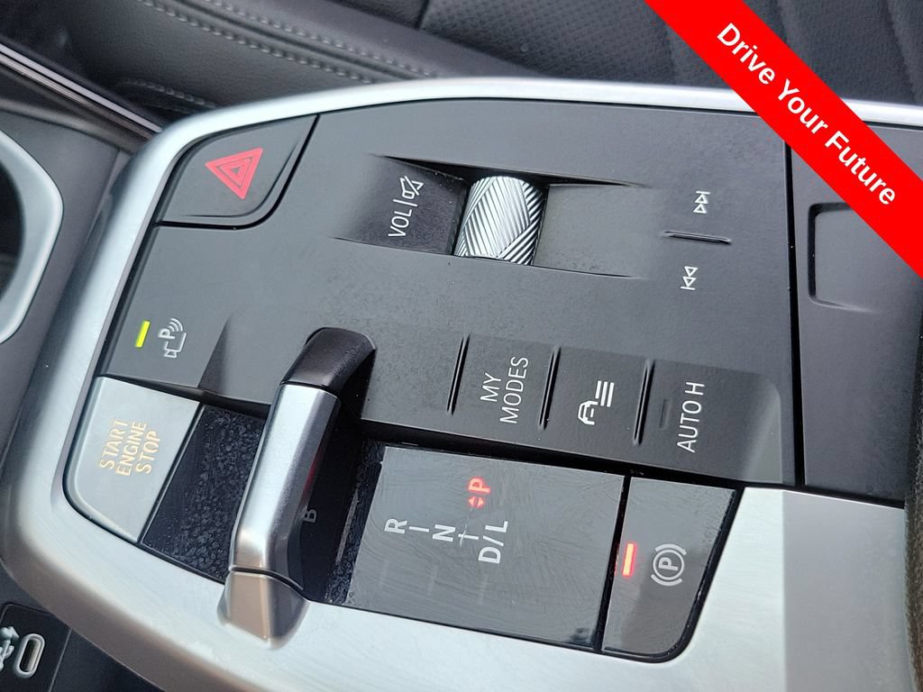 Used 2023 BMW X1 xDrive28i AWD/4WD image 12