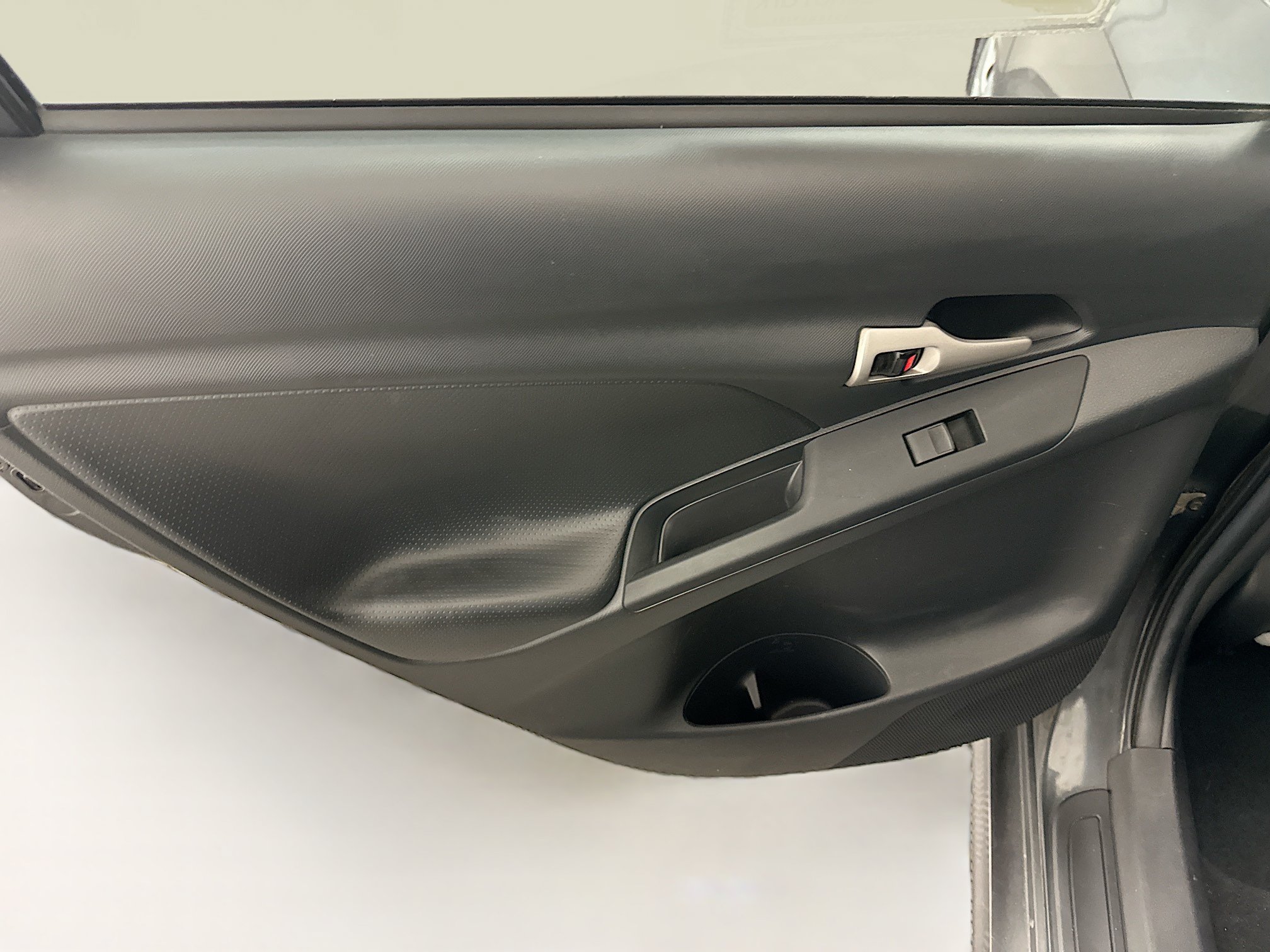 Used 2010 Toyota Matrix FWD image 24