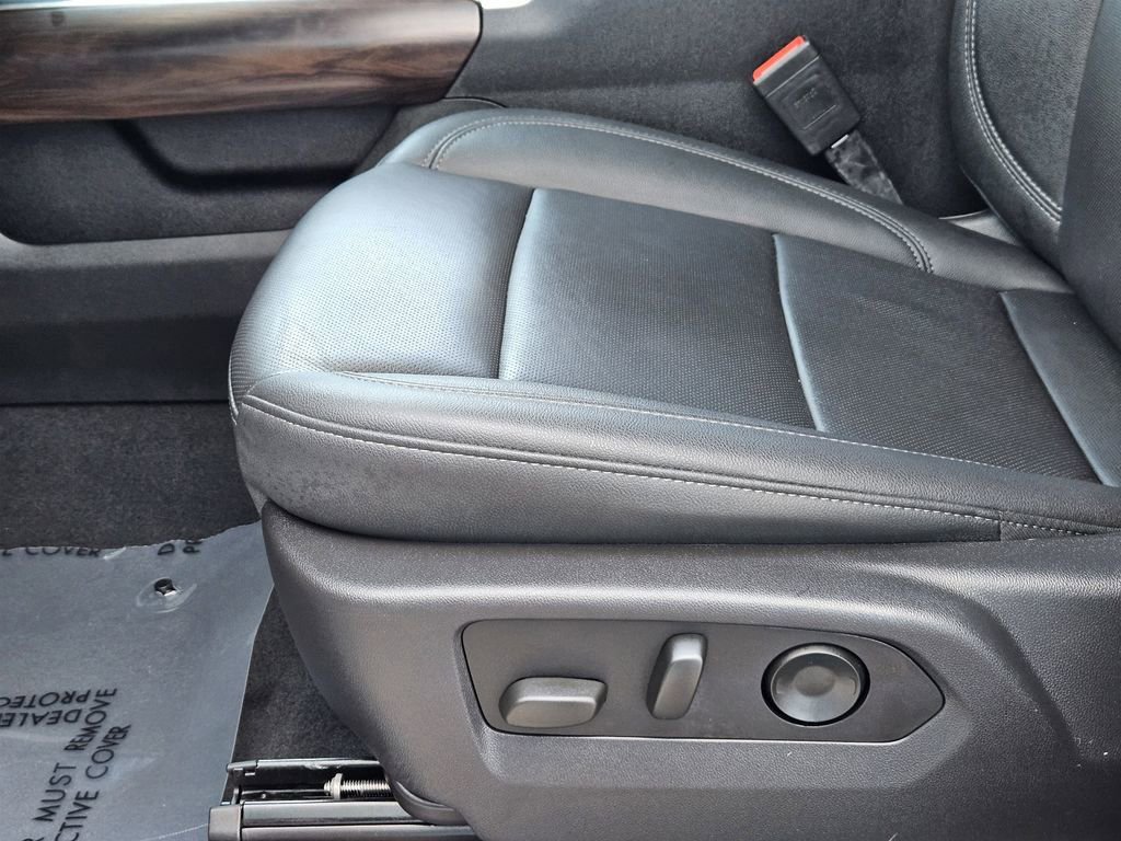 Used 2024 GMC Sierra 2500 SLT w/ SLT Premium Package image 32