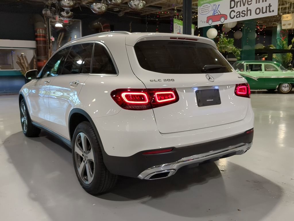 Used 2022 Mercedes-Benz GLC 300 4MATIC image 10