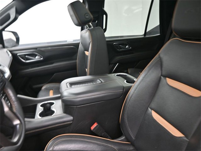 Used 2023 GMC Yukon AT4 w/ AT4 Premium Package image 9