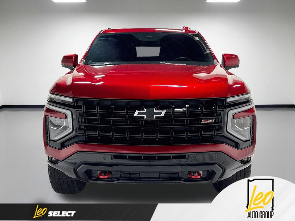 Used 2025 Chevrolet Tahoe Z71 w/ Comfort Package AWD/4WD image 2