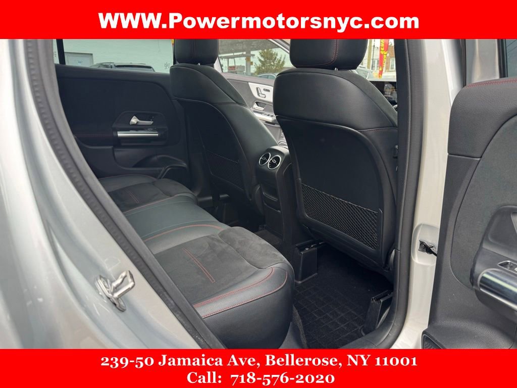 Used 2022 Mercedes-Benz GLA 35 AMG 4MATIC w/ Premium Package Lite image 23