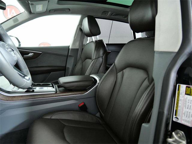 Certified 2024 Audi Q8 Prestige image 17