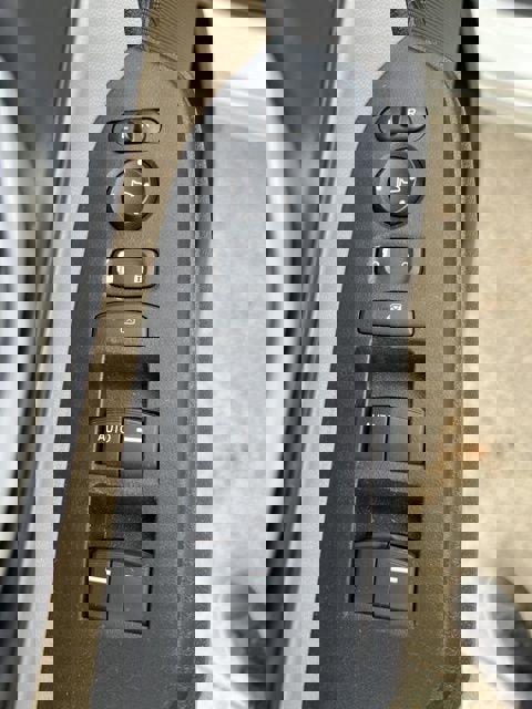 Used 2017 Honda CR-V LX image 17