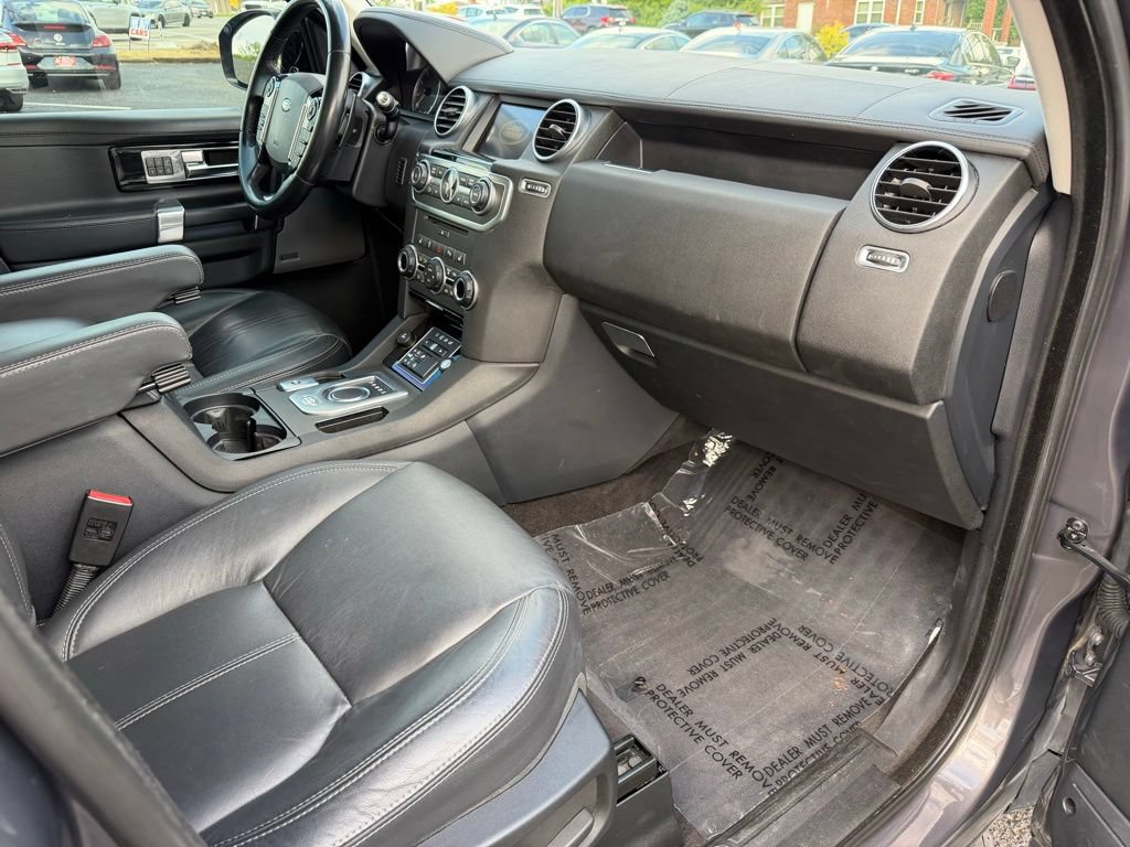 Used 2016 Land Rover LR4 HSE LUX AWD/4WD image 31