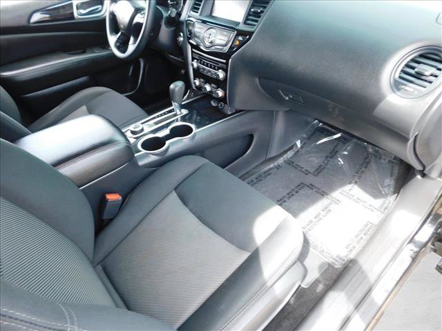 Used 2019 Nissan Pathfinder S AWD/4WD image 29