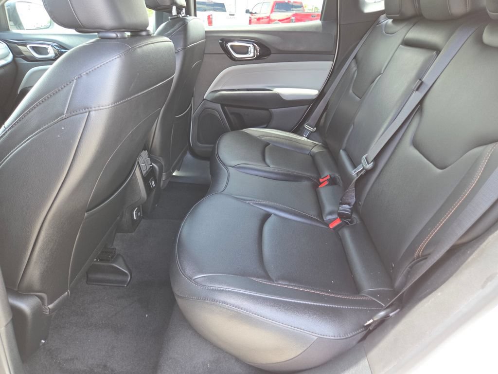 Used 2024 Jeep Compass Limited AWD/4WD image 23