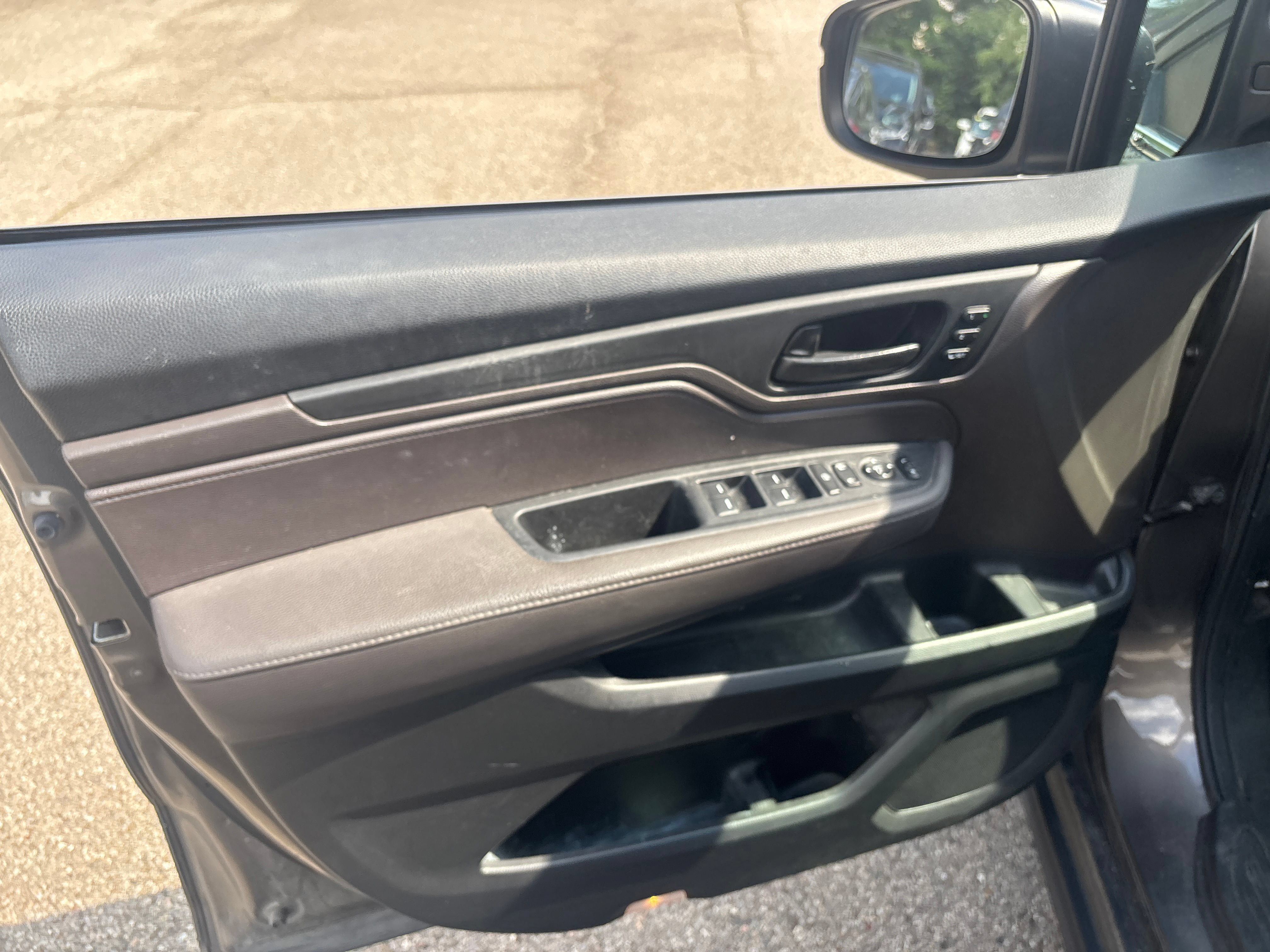 Used 2019 Honda Odyssey EX-L image 24