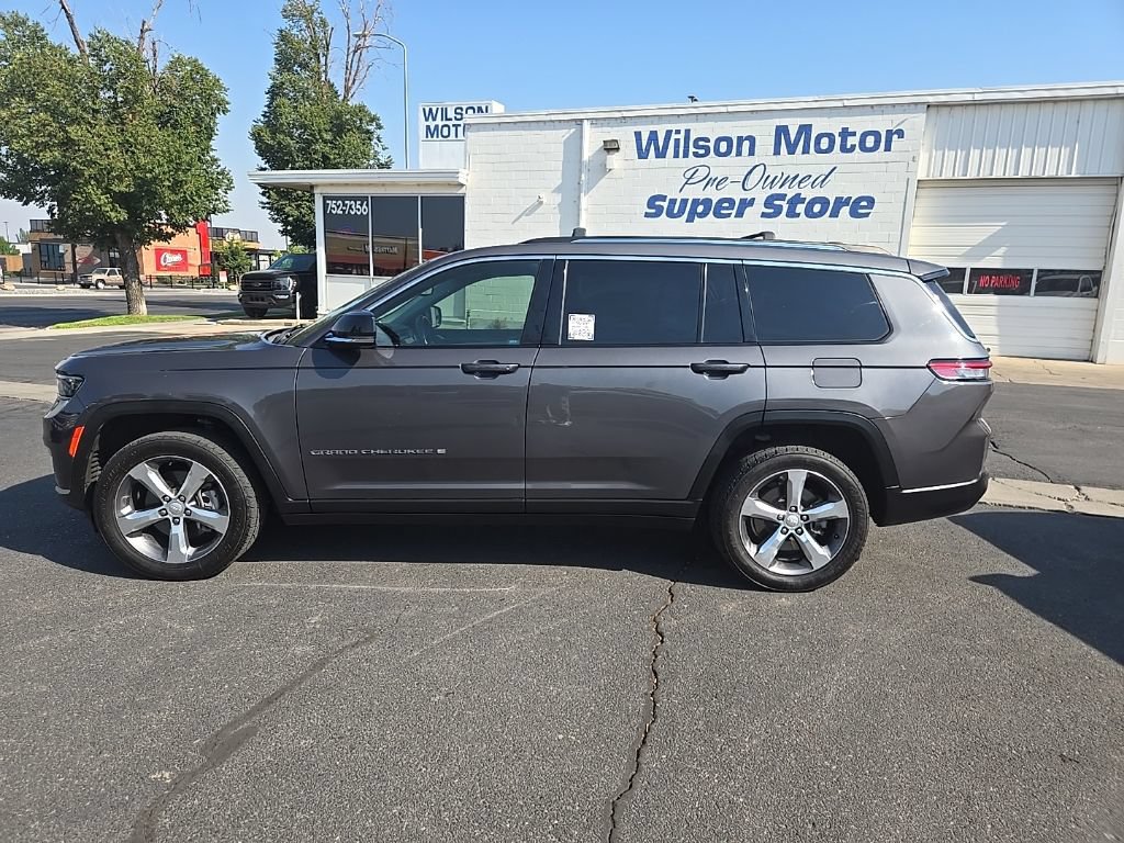 Used 2021 Jeep Grand Cherokee L Limited w/ Trailer Tow Group (B) AWD/4WD image 8