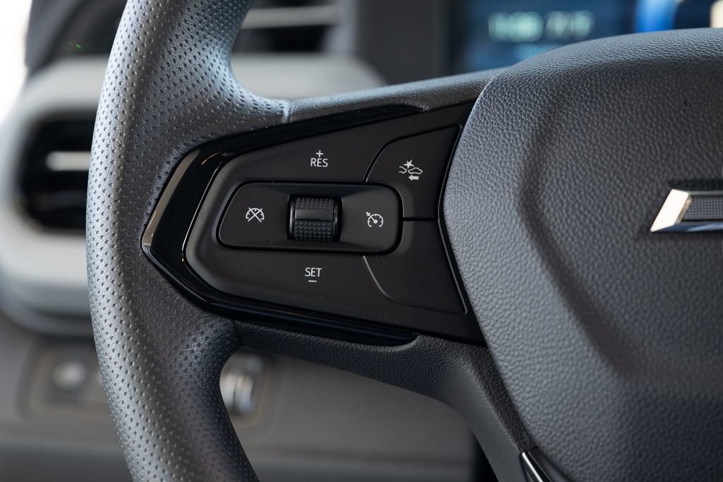 New 2027 Chevrolet Bolt LT FWD image 20