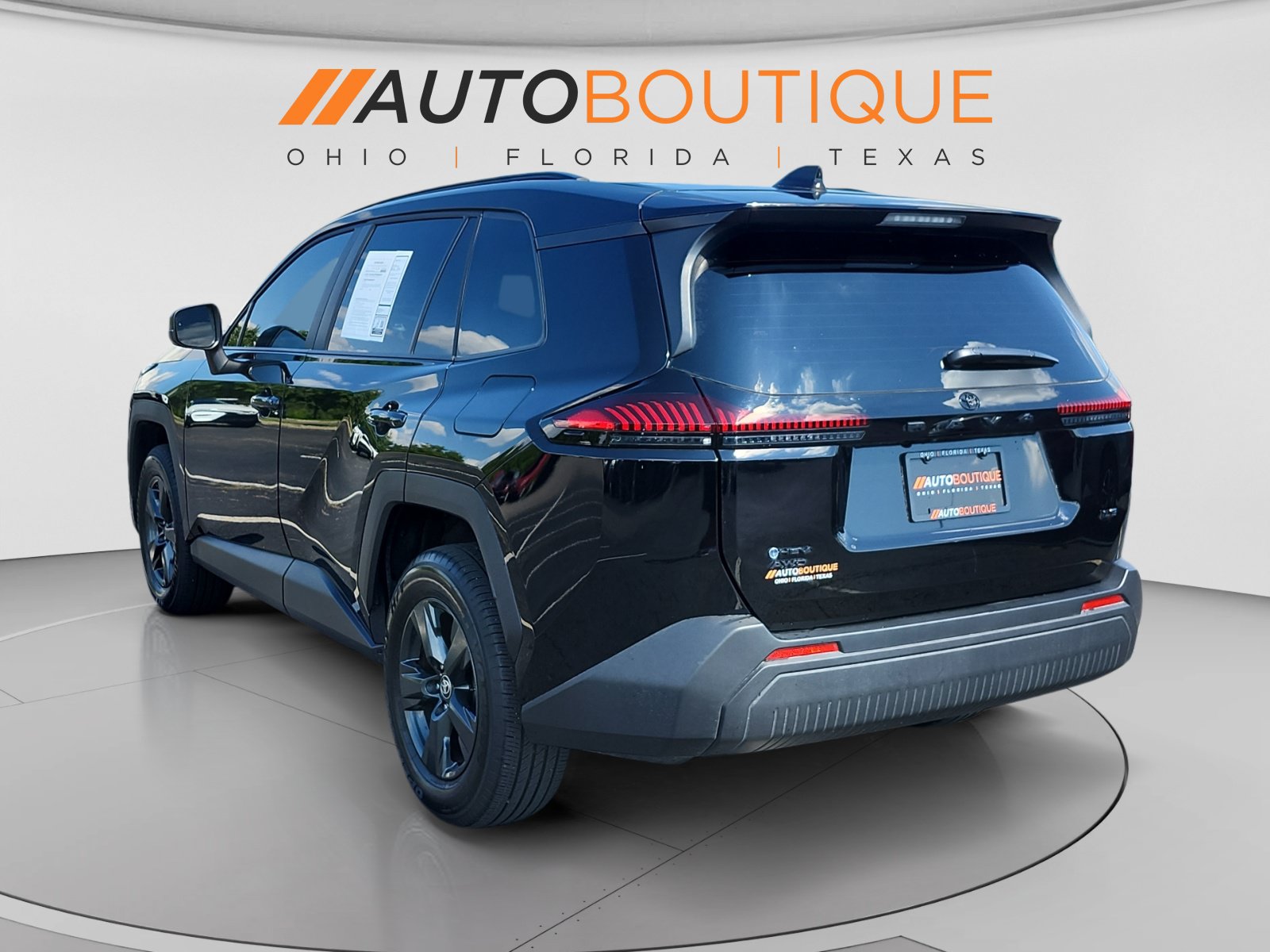 Used 2026 Toyota RAV4 LE AWD/4WD image 3