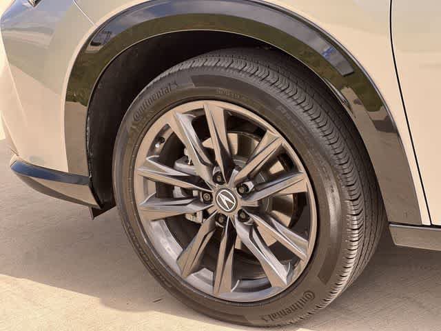 Used 2025 Acura ADX A-Spec image 9