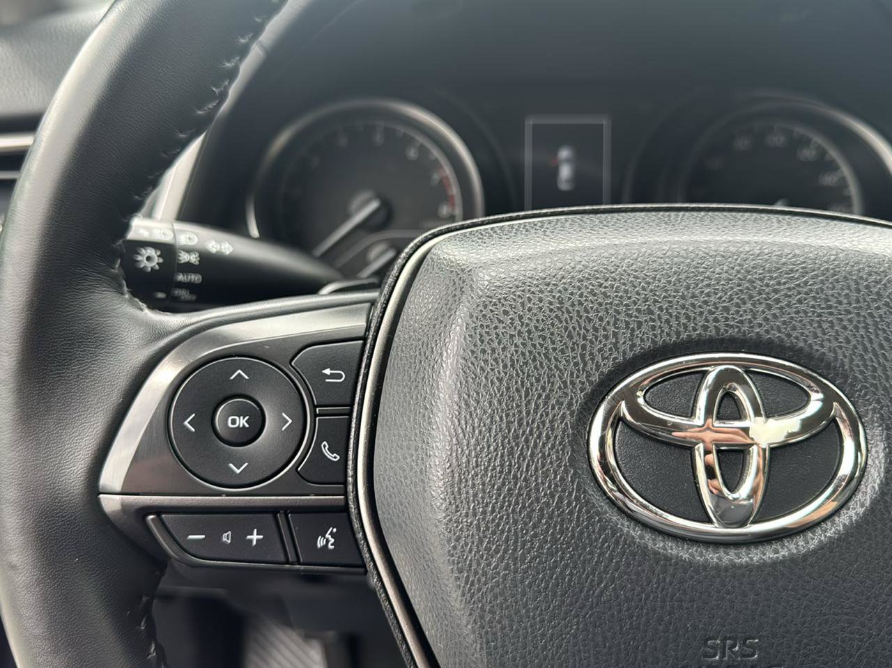 Used 2022 Toyota Camry SE FWD image 23