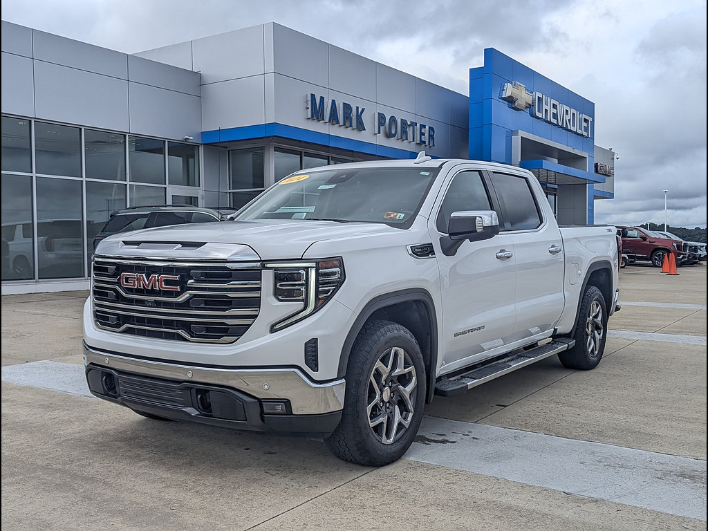 Used 2024 GMC Sierra 1500 SLT w/ SLT Premium Plus Package AWD/4WD image 1