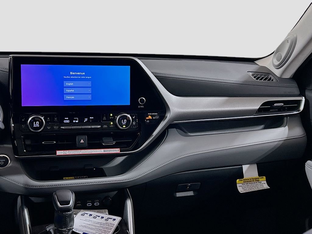 New 2026 Toyota Highlander Limited AWD/4WD image 22