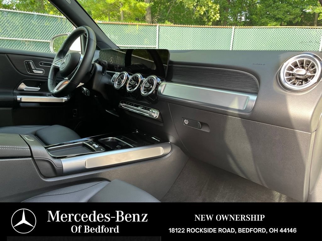 Used 2026 Mercedes-Benz GLB 250 4MATIC image 20