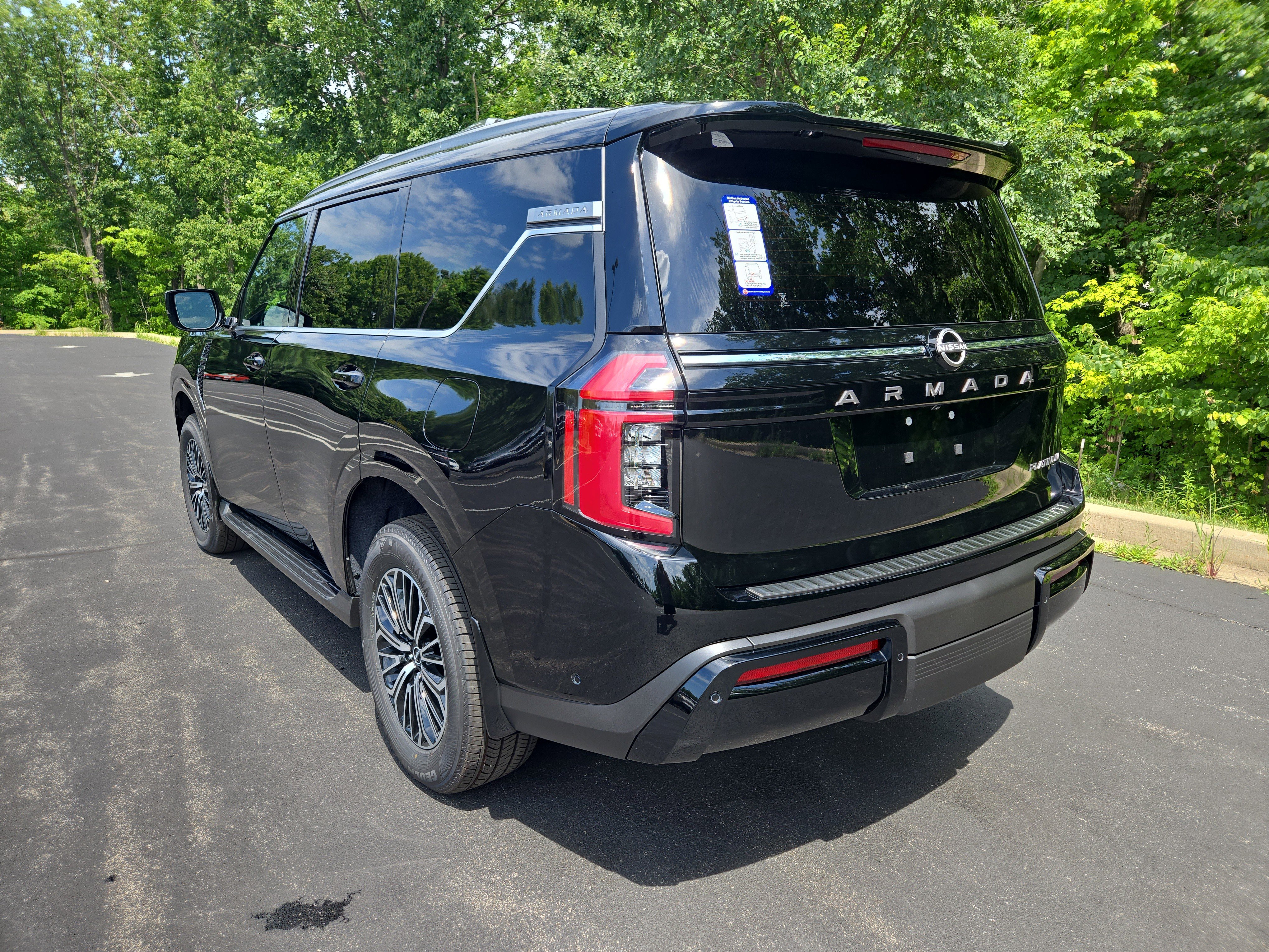 New 2025 Nissan Armada Platinum w/ Convenience Package image 6