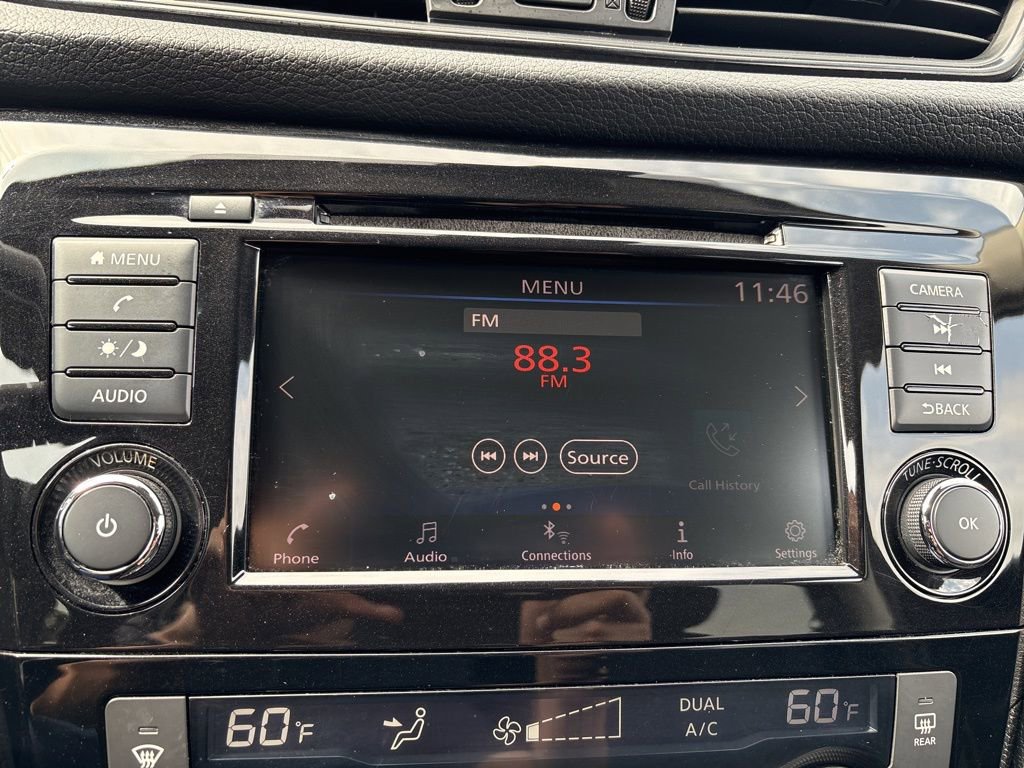 Used 2019 Nissan Rogue SV image 21