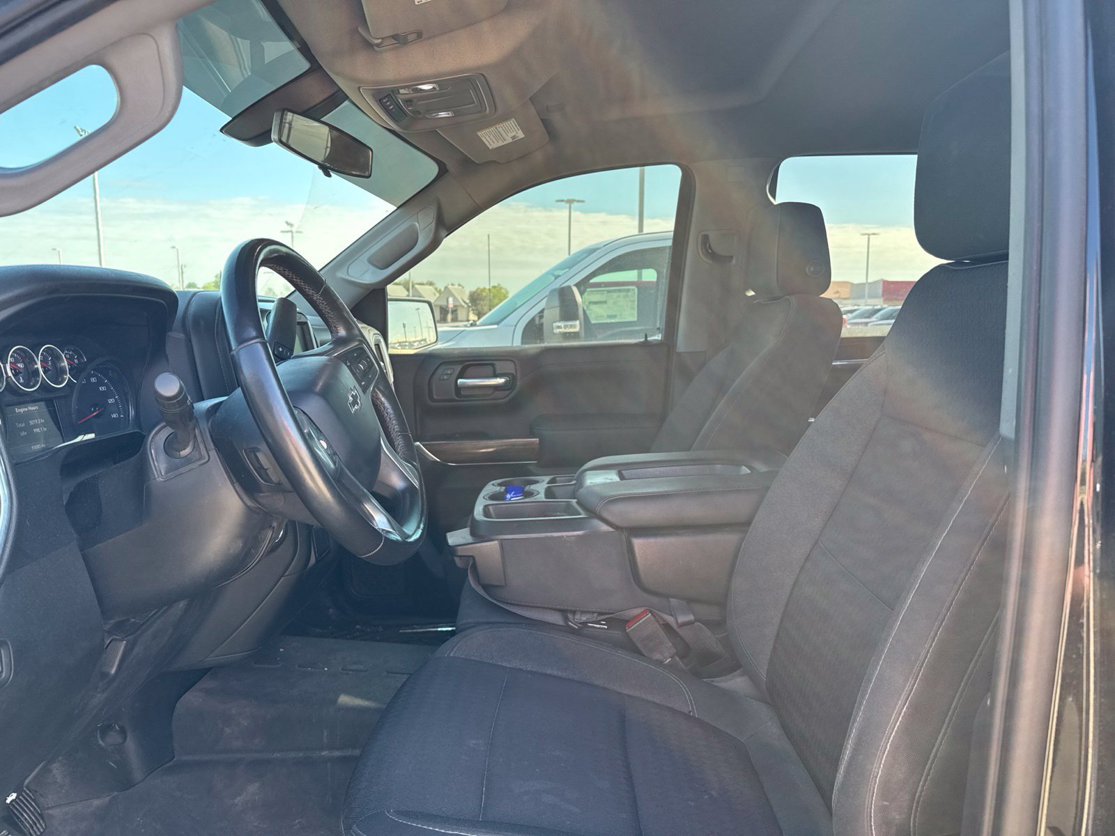 Used 2020 Chevrolet Silverado 1500 RST AWD/4WD image 9