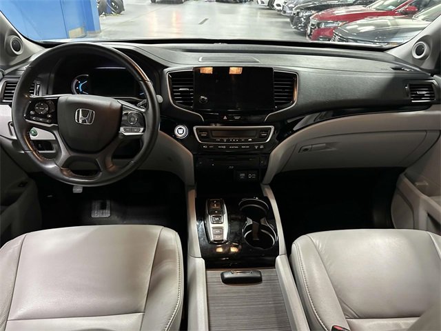 Certified 2022 Honda Pilot Touring image 25