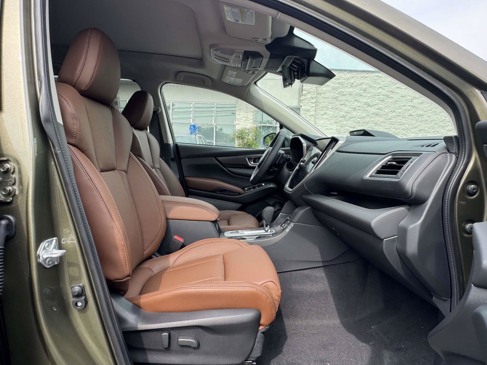 New 2026 Subaru Ascent Touring w/ Popular Package #1 AWD/4WD image 9