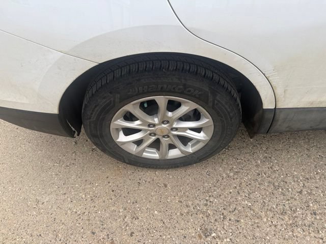 Used 2020 Chevrolet Equinox LT AWD/4WD image 16