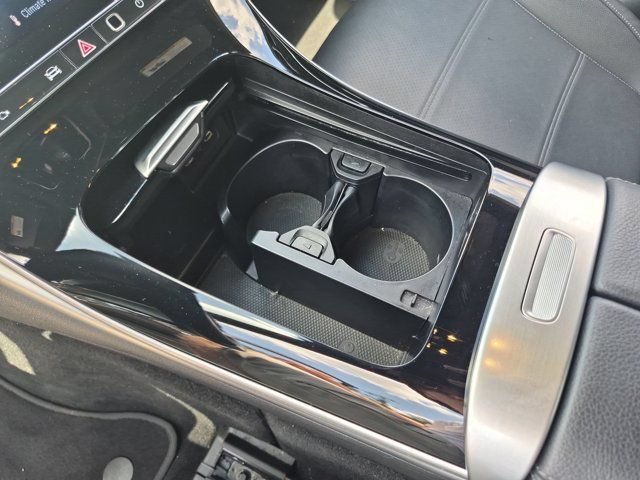 Used 2025 Mercedes-Benz C 300 Sedan image 24