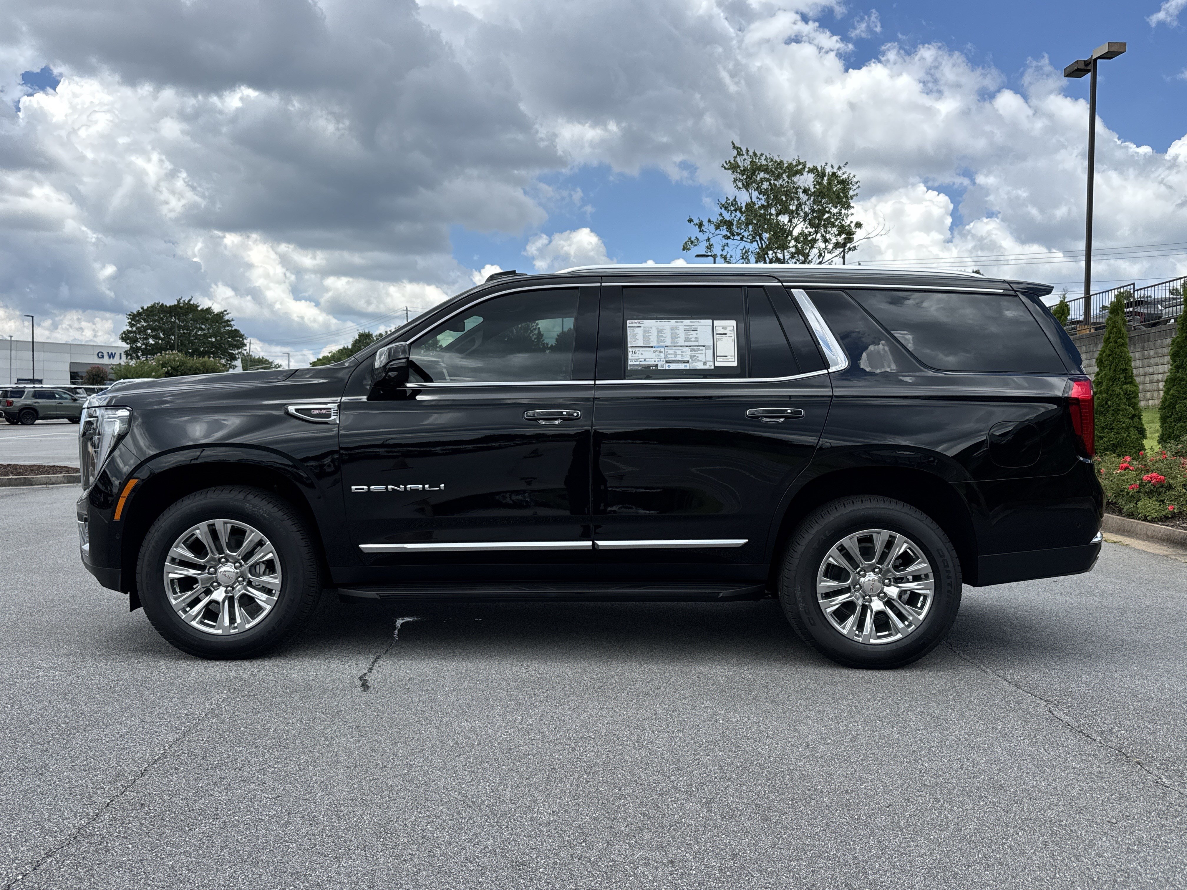 New 2026 GMC Yukon Denali AWD/4WD image 7