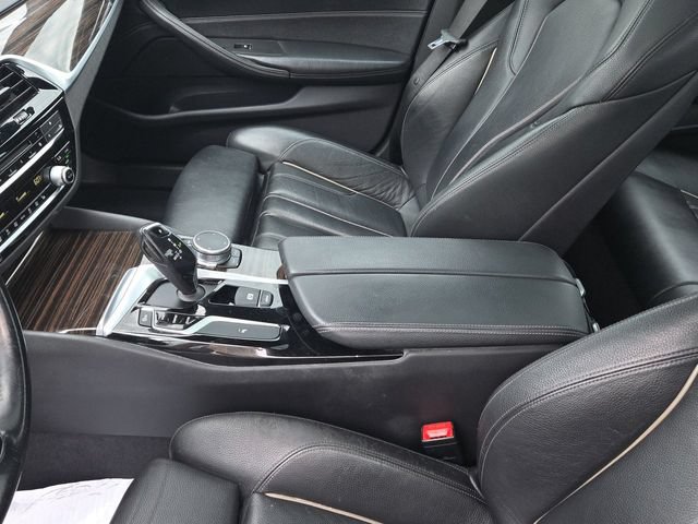 Used 2018 BMW 530i xDrive AWD/4WD image 21