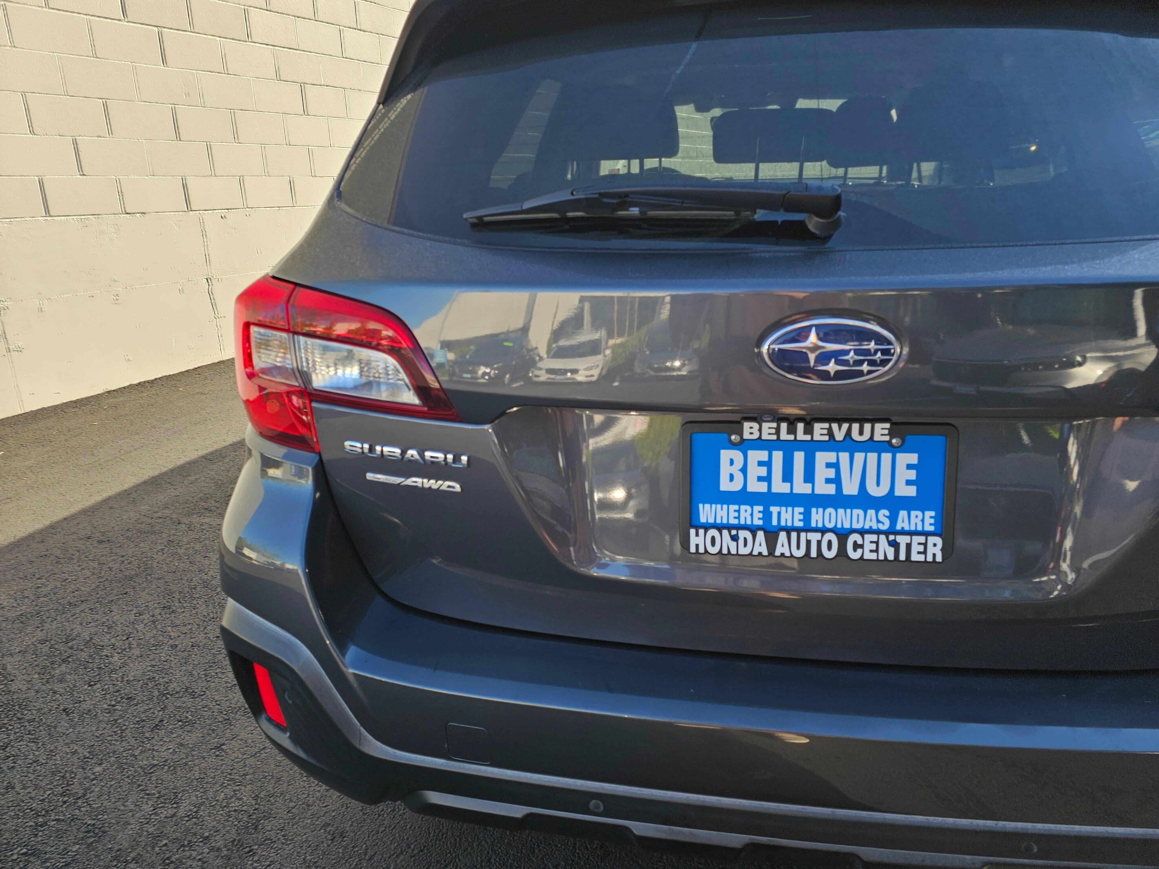 Used 2019 Subaru Outback 2.5i Limited AWD/4WD image 16