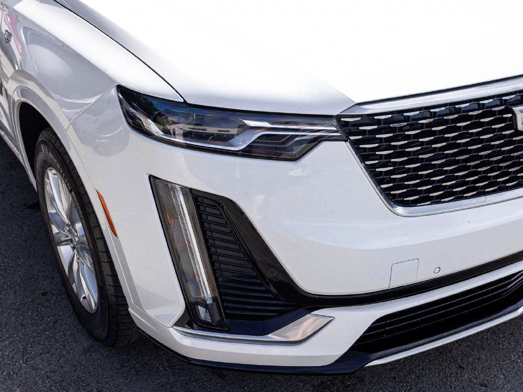 Used 2024 Cadillac XT6 Luxury w/ LPO, Floor Liner Package AWD/4WD image 37