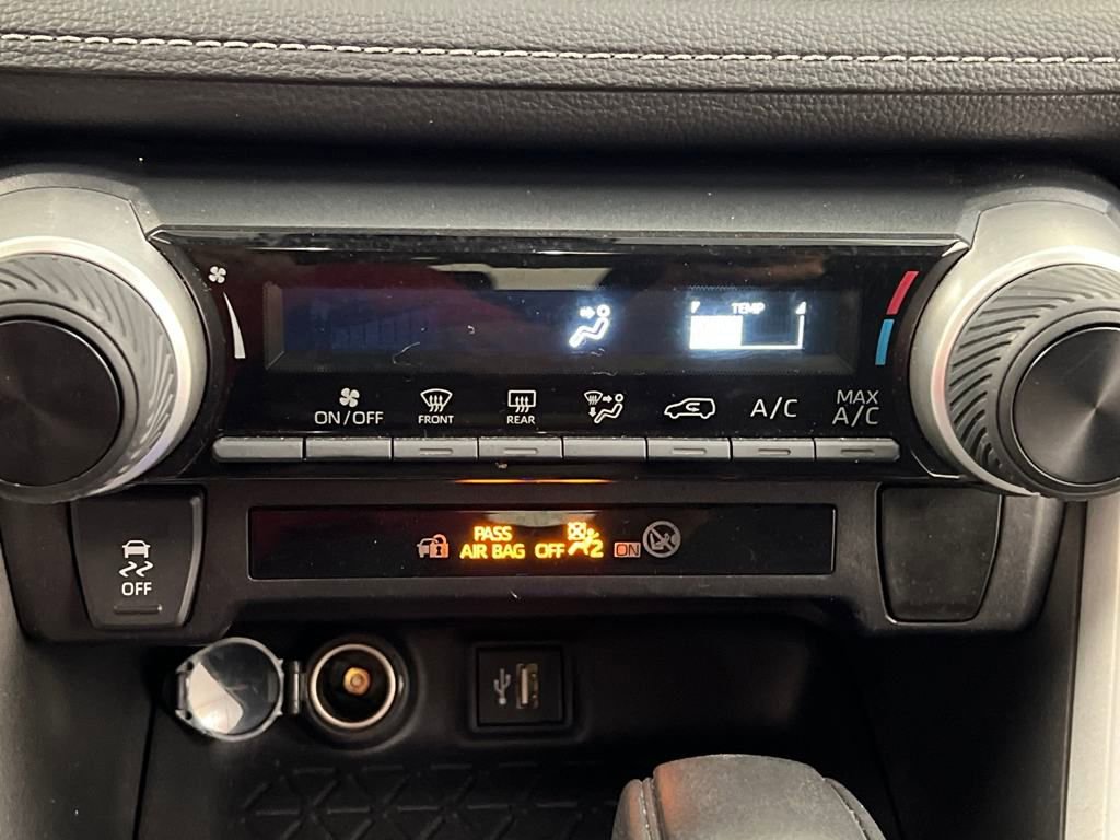 Used 2023 Toyota RAV4 LE image 46