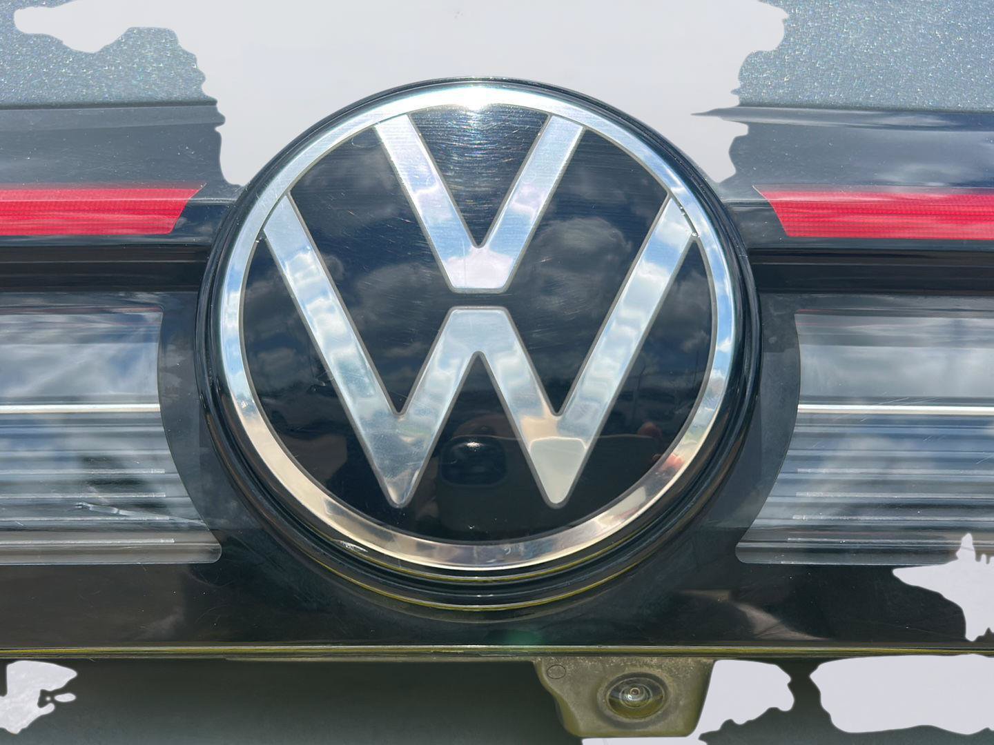 Used 2025 Volkswagen Taos SE AWD/4WD image 29