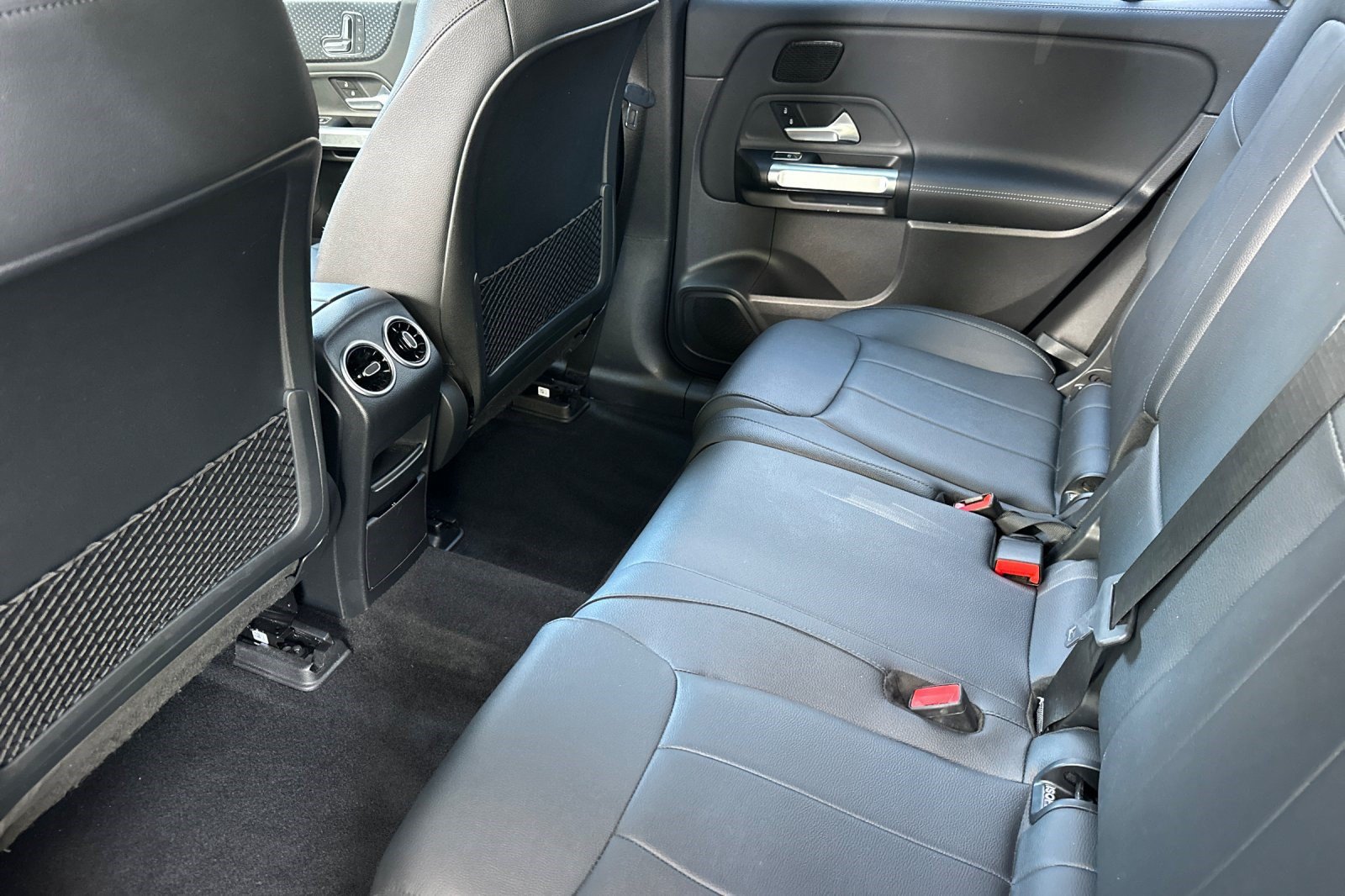 Certified 2024 Mercedes-Benz EQB 250+ image 28
