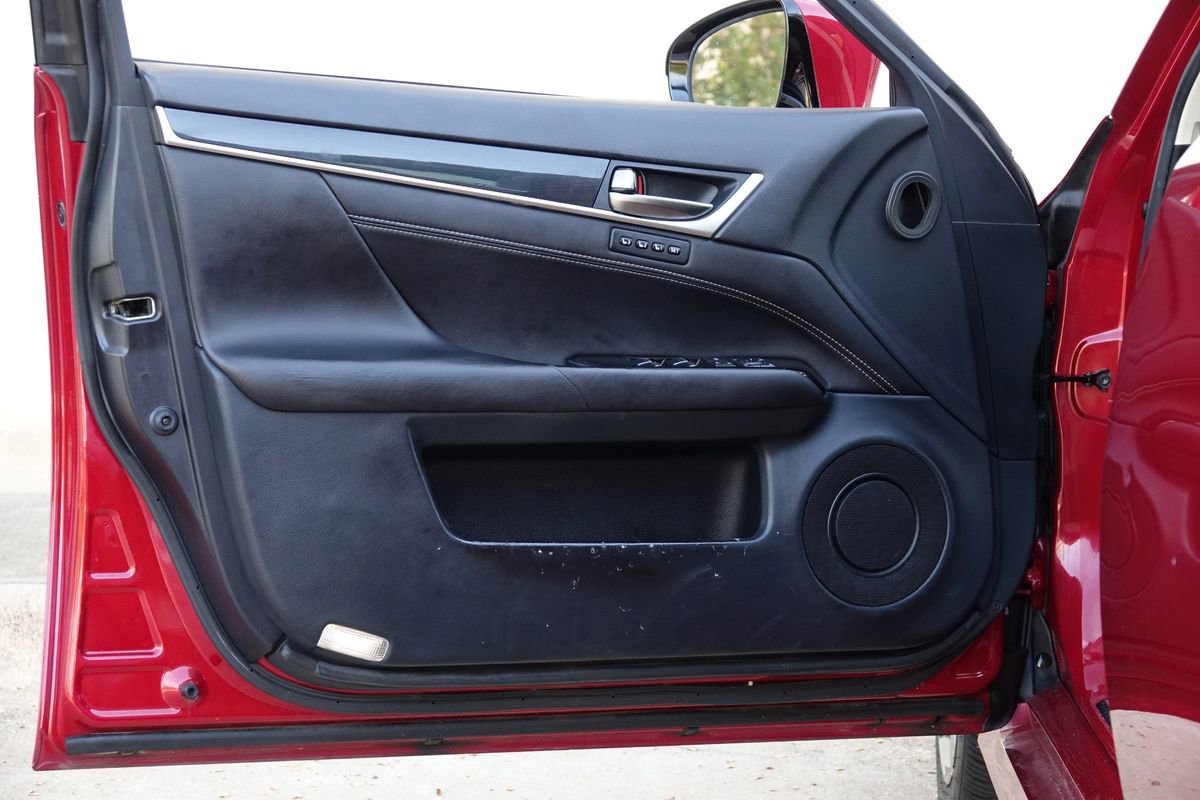 Used 2016 Lexus GS 200t image 35