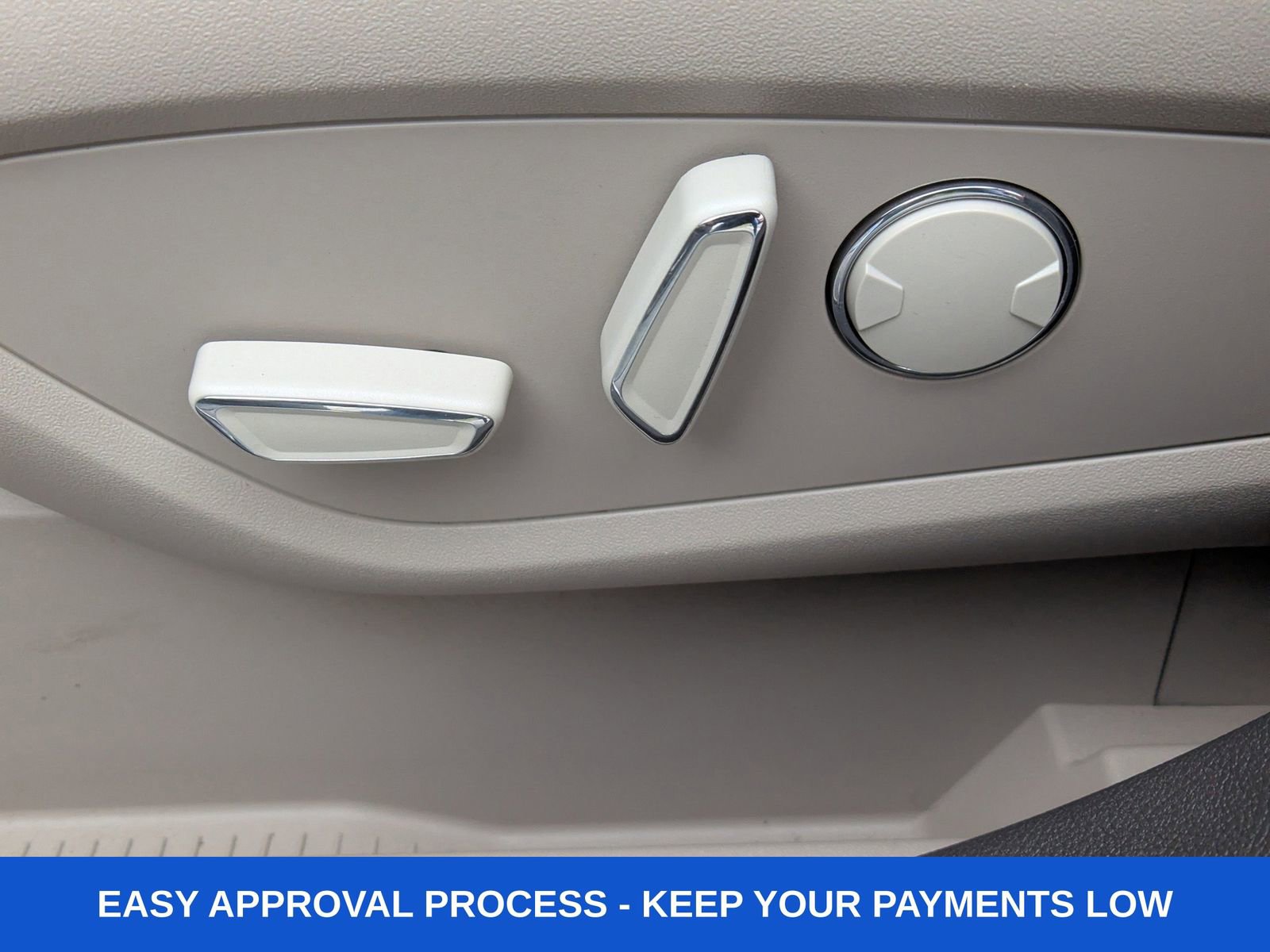 Used 2022 Lincoln Nautilus Reserve image 23