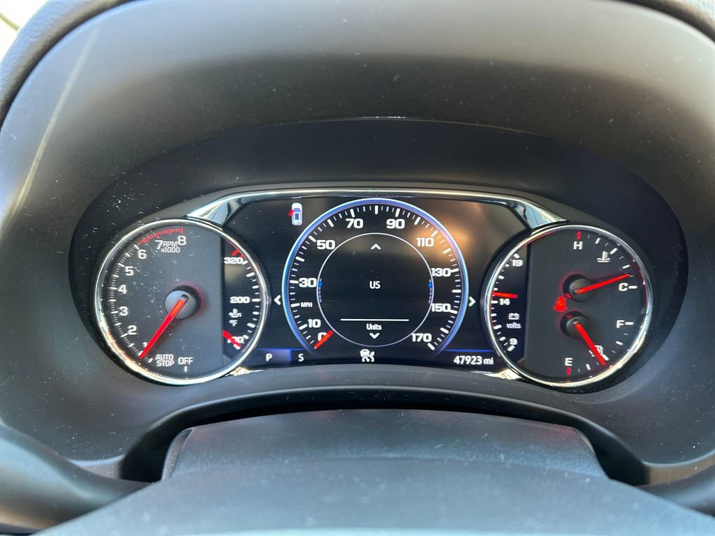 Used 2022 GMC Terrain Denali w/ Black Diamond Edition image 17