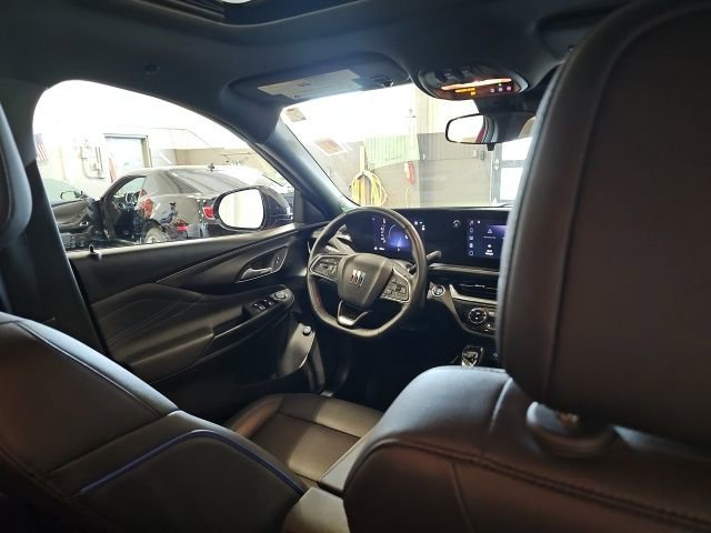 Used 2024 Buick Envista Sport Touring w/ Convenience I Package image 25